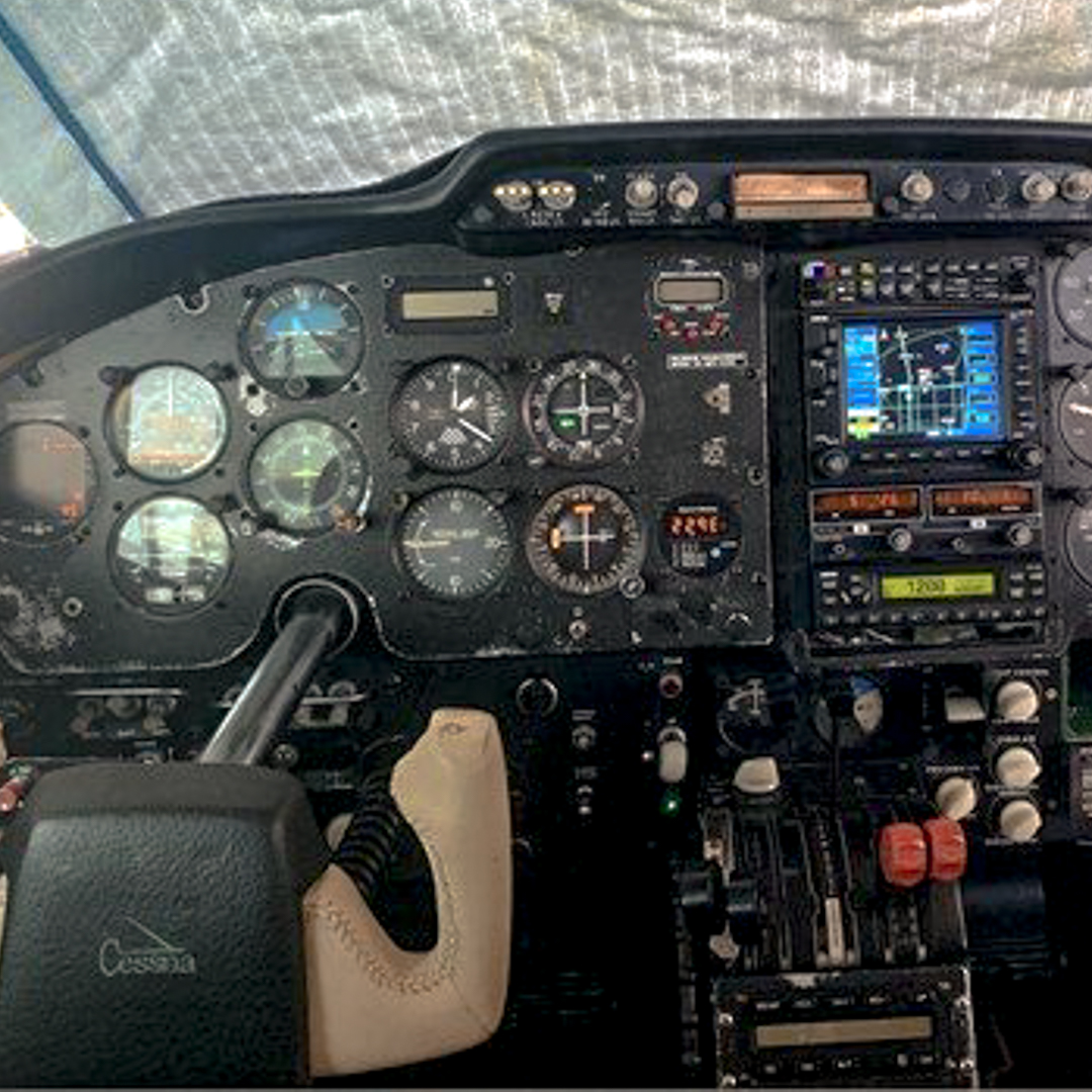 Photo of inside Cessna 320C cockpit